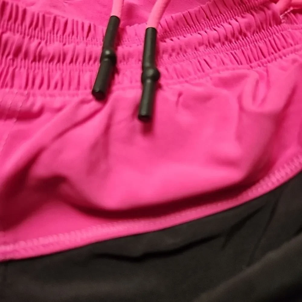 Lululemon Wide Leg Capri Yoga Pants Ankle Drawstring Back Pocket Sz 8 Black/Pink